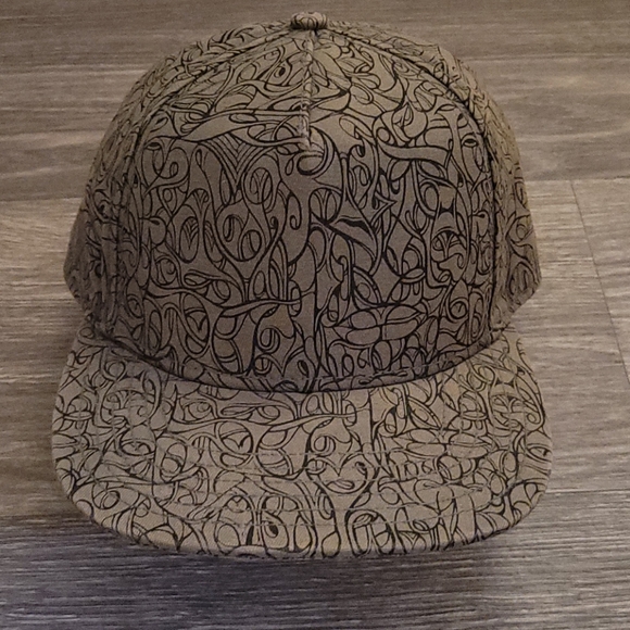 RVCA Other - RVCA Snapback Cap